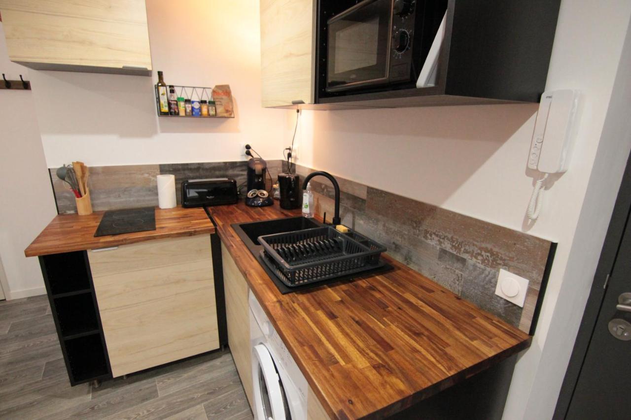 Jolis Appartements Au Coeur De Clermont Ferrand - Proche Jaude - Wifi Et Netflix Kültér fotó