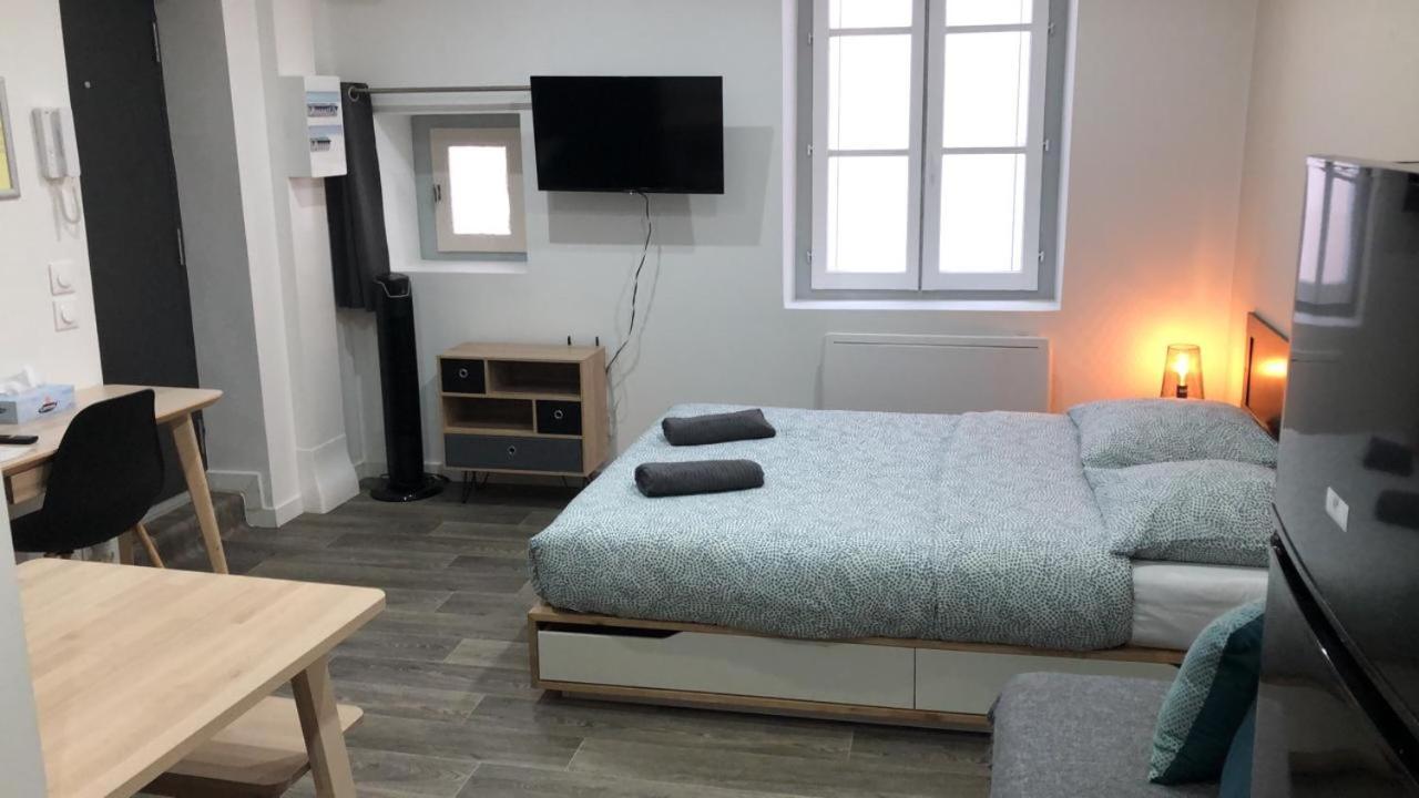 Jolis Appartements Au Coeur De Clermont Ferrand - Proche Jaude - Wifi Et Netflix Kültér fotó